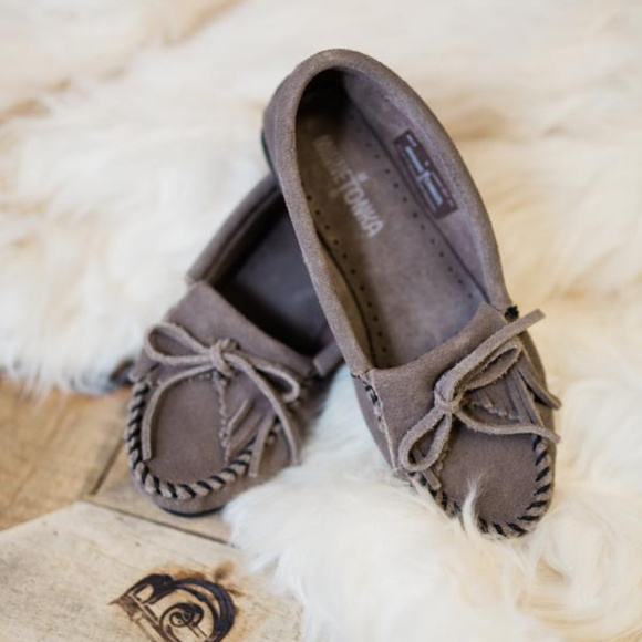 Minnetonka Shoes - Brand New Minnetonka Moccs [Grey]
